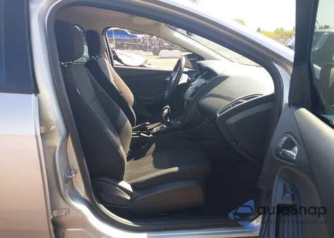 2018 Ford Focus Se из США, поврежденный, VIN 1FADP3F28JL301922